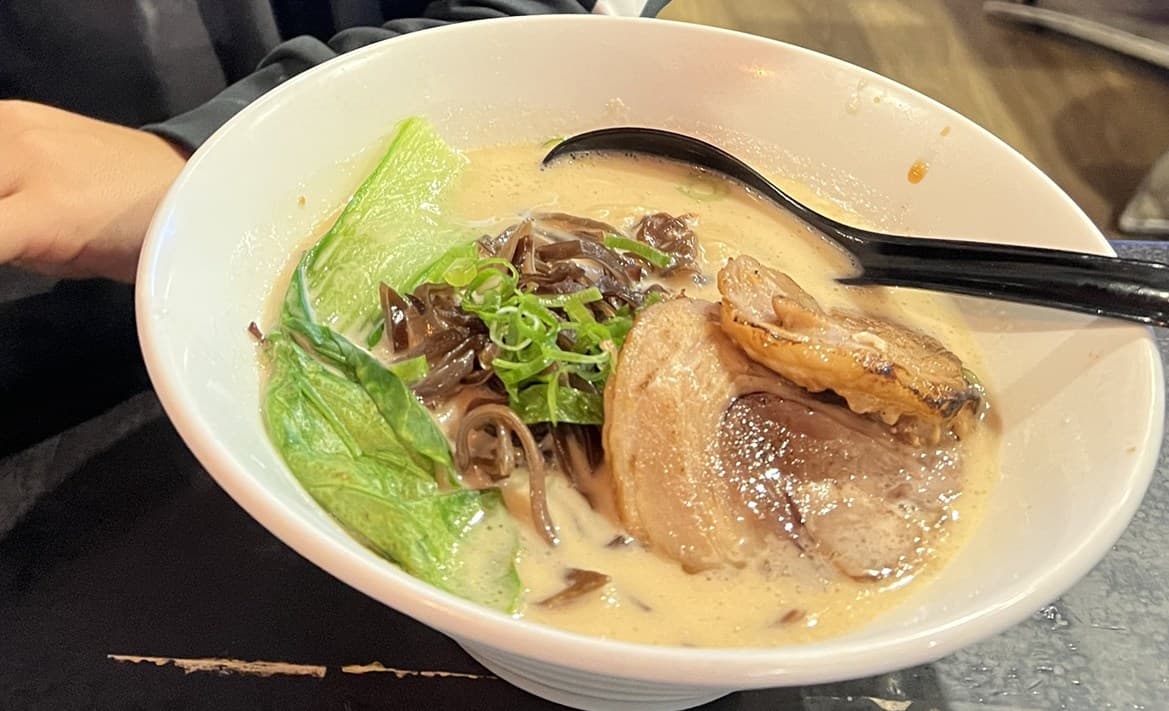Beppin Ramen の豚骨ラーメン