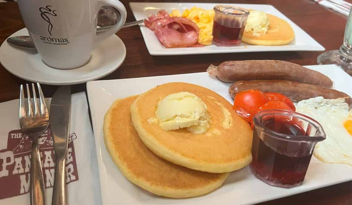 The Pancake Manor のパンケーキ朝ごはんセット