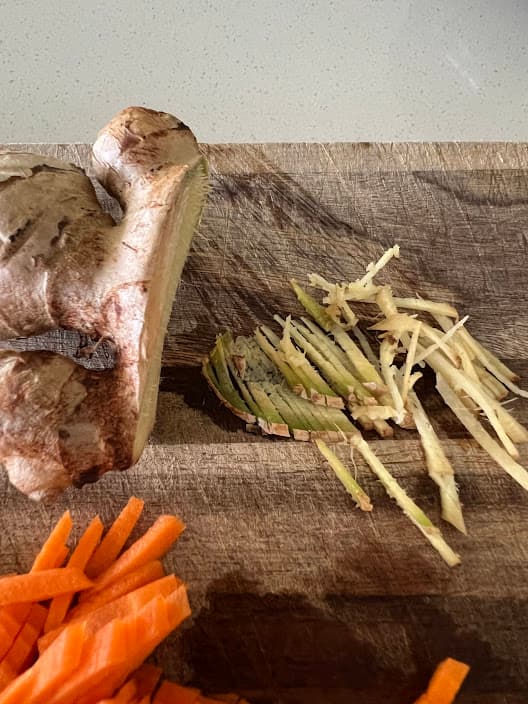 ショウガの千切り